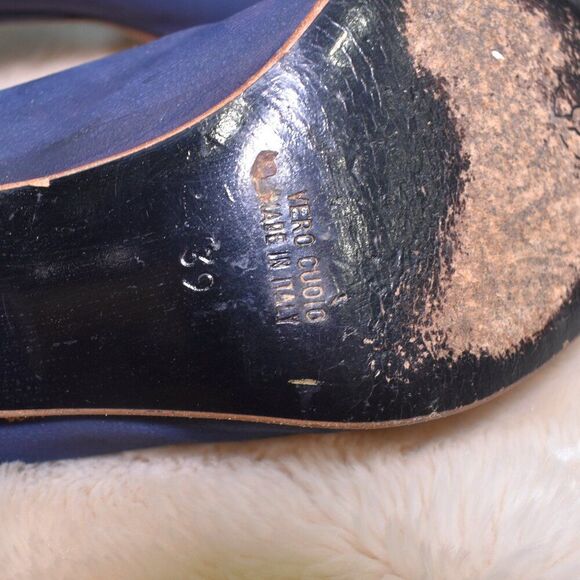 Charles Jourdan VTG Navy Blue Suede Pumps 2" Heel Size 8.5 Italy Elegant Chic - Picture 7 of 14